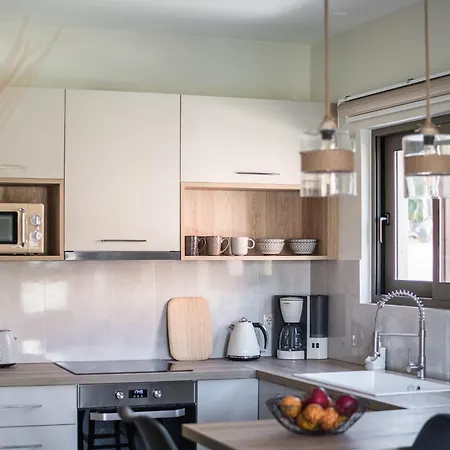 Διαμέρισμα Phos Elegant Residences By Konnect, 400m To The Δασιά