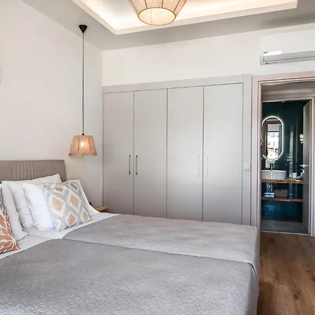 Appartamento Phos Elegant Residences By Konnect, 400m To The *