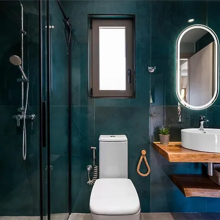 Phos Elegant Residences By Konnect, 400m To The * Δασιά