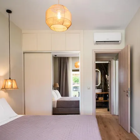 Phos Elegant Residences By Konnect, 400m To The * Δασιά